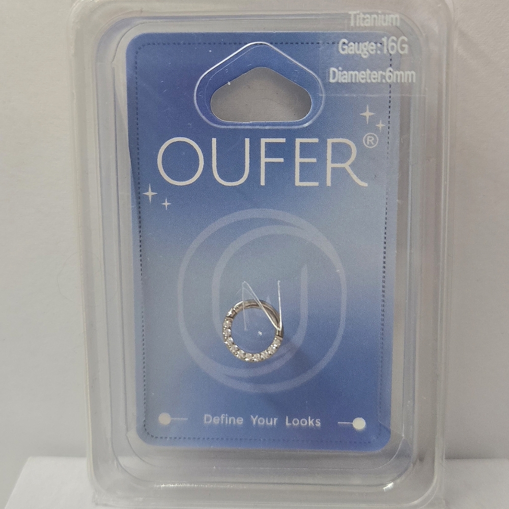 OUFER Titanium Body Jewelry 16G 6mm Clicker / Hinged Hoop With CZ's